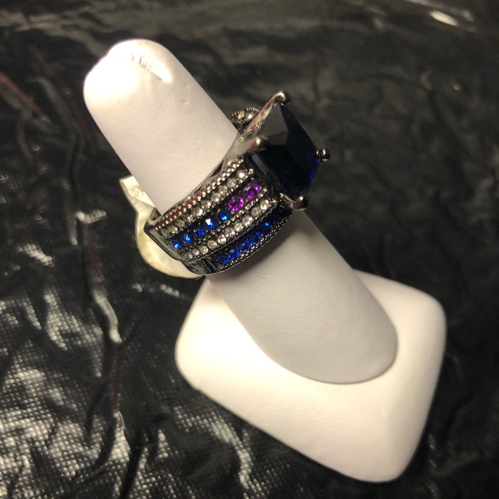 New! 2 piece wedding set